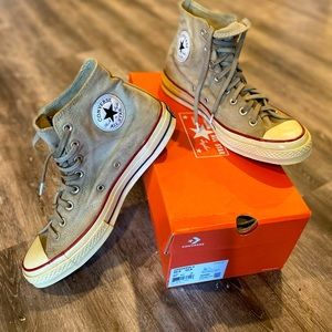 Chuck 70: BRAND NEW Converse Chuck Taylor with custom veggie tie dye